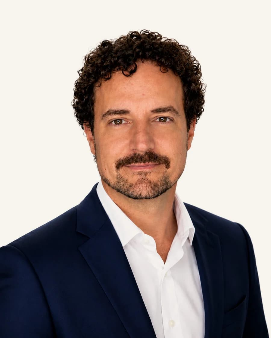Portrait of Aaron Truax, Marketing and Buyer Campaigns at BuiltWorth Advisory
